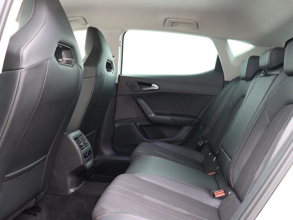 CUPRA Leon 1.4 e-Hybrid Business