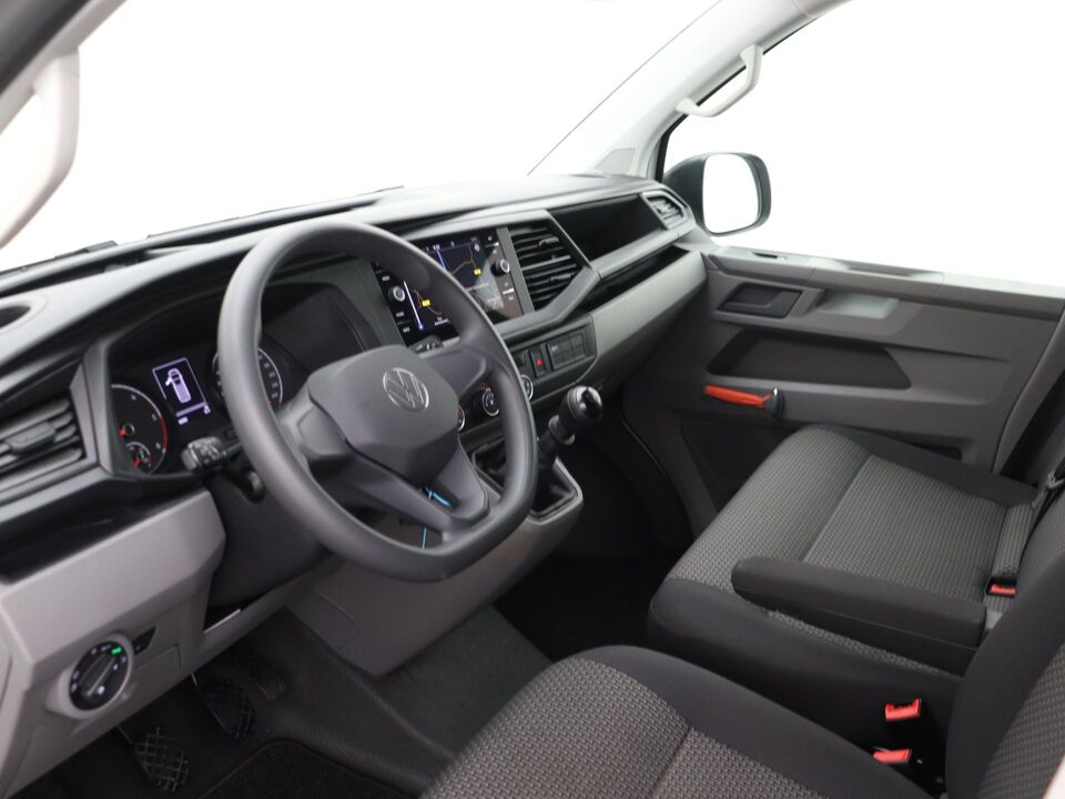 VW-Bedrijfswagens Transporter 2.0 TDI 110 PK L2H1 28 Comfortline