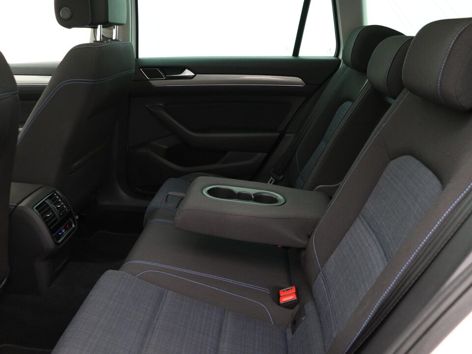 Volkswagen Passat Variant 1.4 TSI PHEV GTE Business