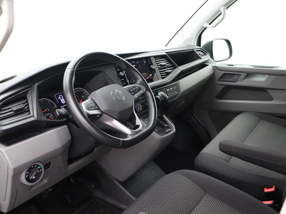 VW-Bedrijfswagens Transporter 2.0 TDI 150 PK DSG L2H1 28 Highline
