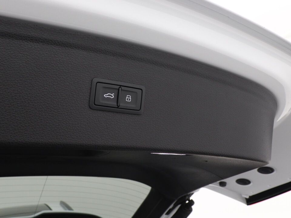 Audi Q5 50 TFSI e S edition