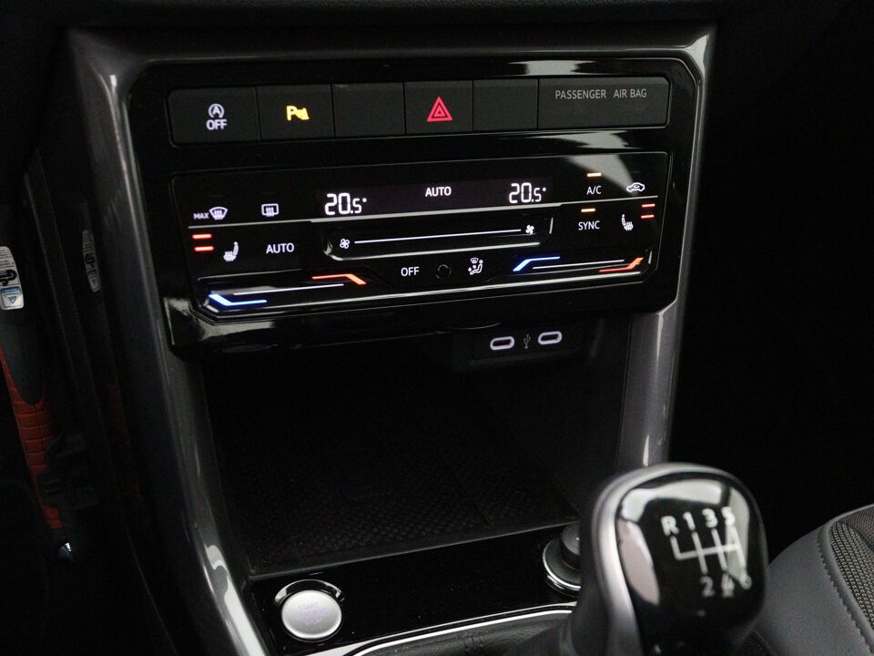 Volkswagen T-Cross 1.0 TSI Style