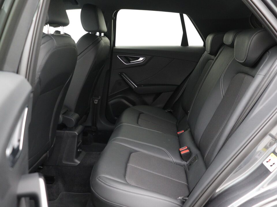 Audi Q2 35 TFSI S Edition