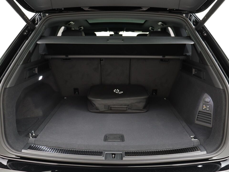 Volkswagen Touareg R 3.0 eHybid 340 kW / 462 pk