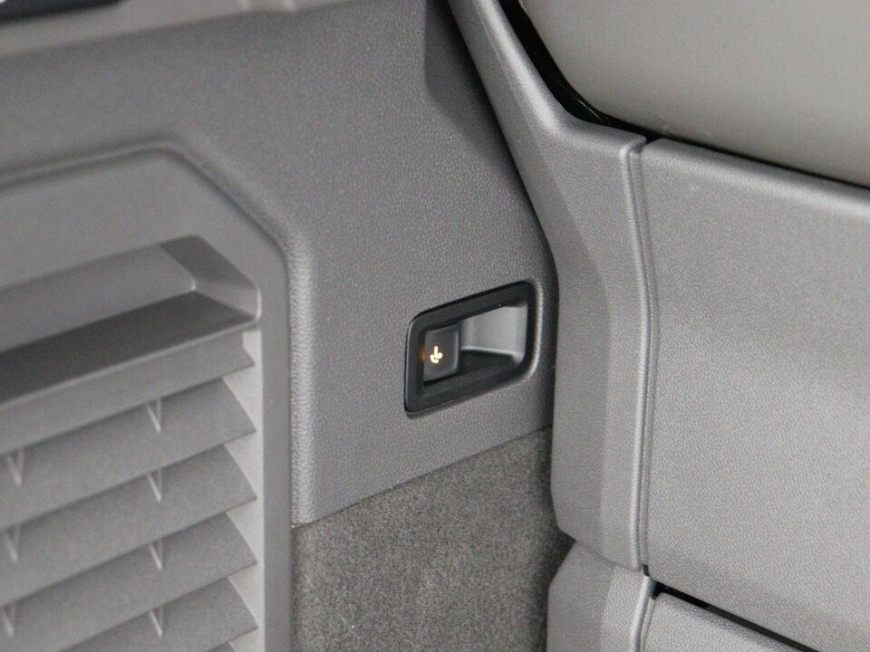 Volkswagen Multivan 1.4 eHybrid L1H1 Style