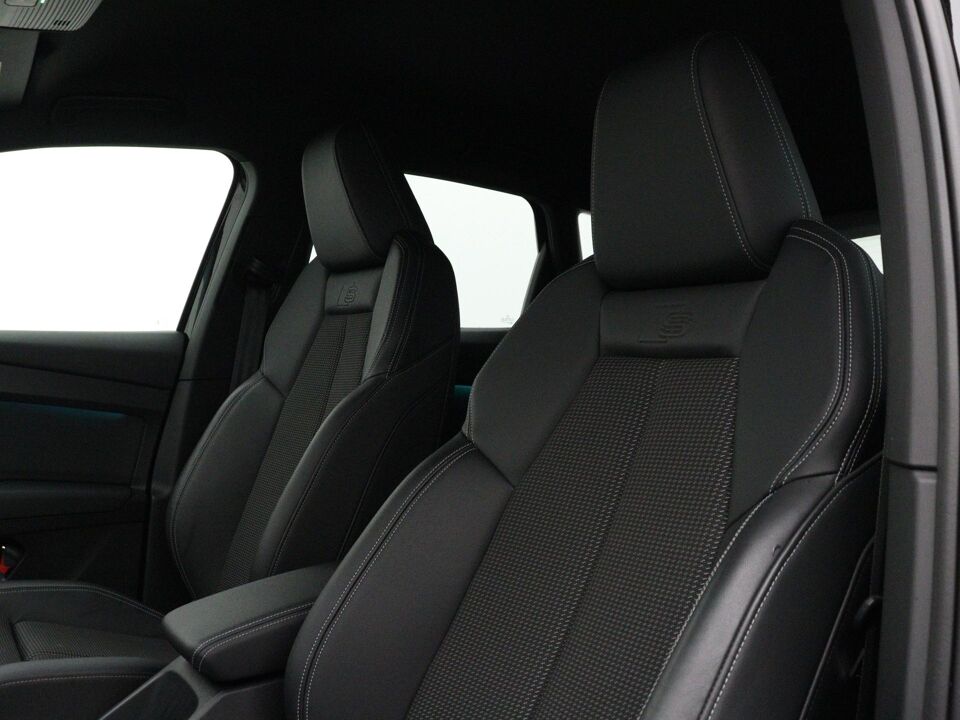 Audi Q4 e-tron 40 Launch edition S Competition 77 kWh