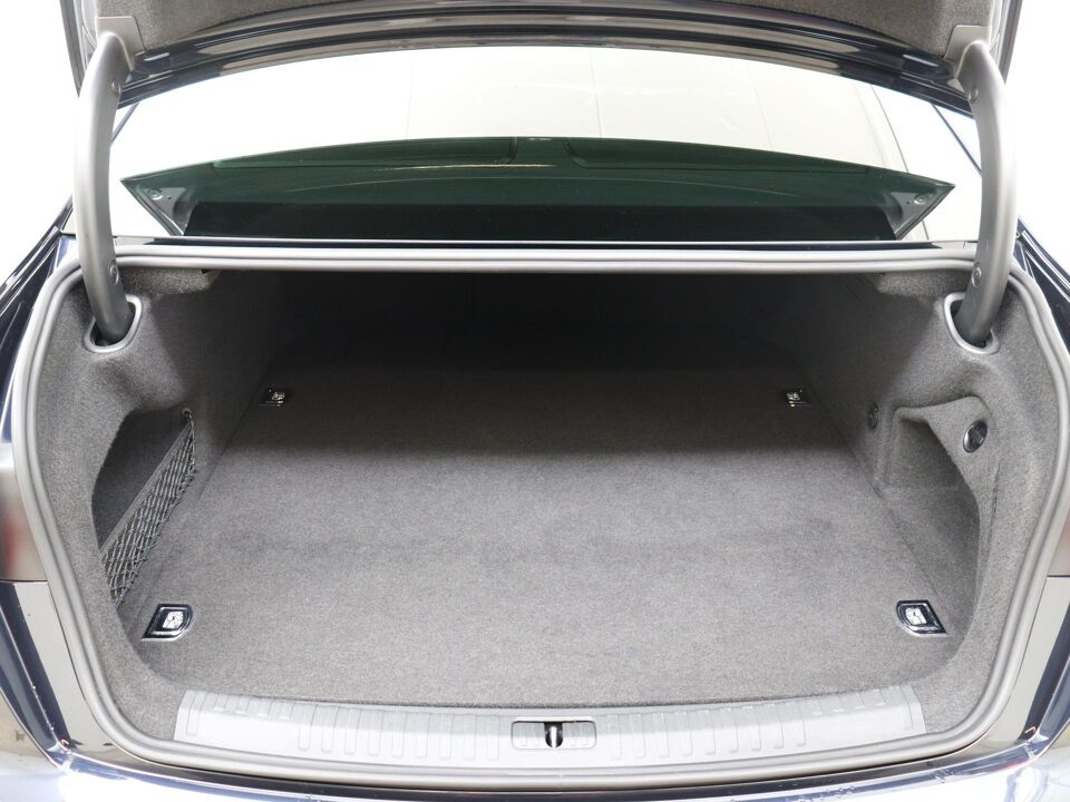 Audi A6 Limousine 55 TFSI e 367PK Quattro S Competition