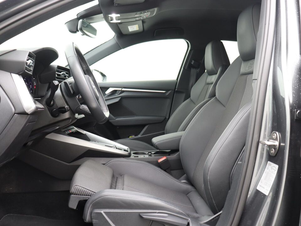 Audi A3 Sportback 30 TFSI S edition S-Line