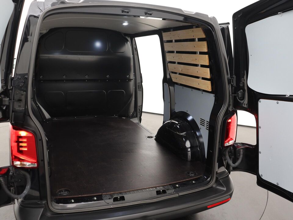 VW-Bedrijfswagens Transporter 2.0 TDI 110 L1H1 26 Trendline
