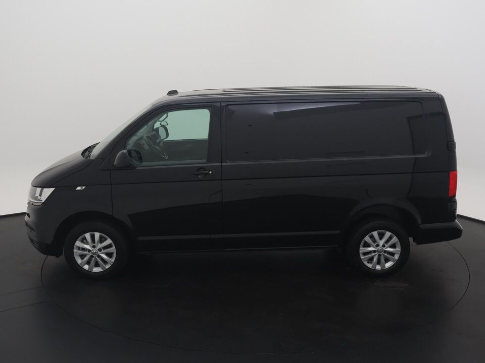 VW-Bedrijfswagens Transporter 2.0 TDI 150 PK DSG L1H1 28 Highline