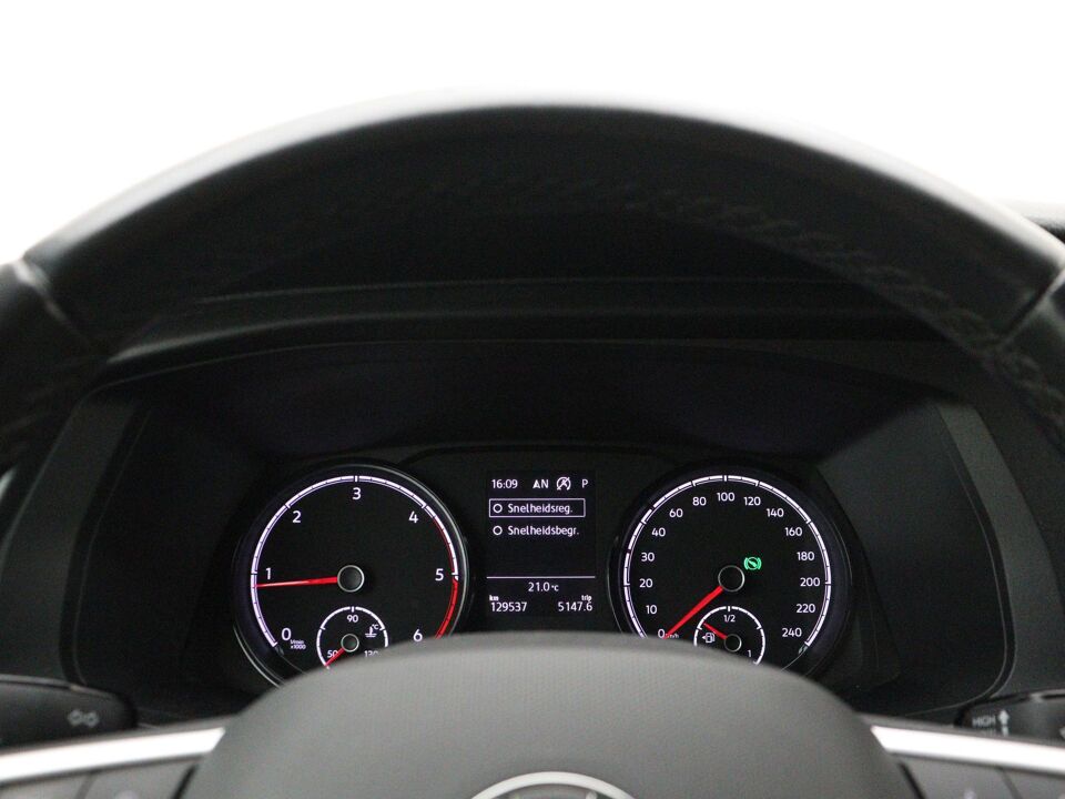 VW-Bedrijfswagens Transporter 2.0 TDI 150 PK DSG L1H1 28 Highline