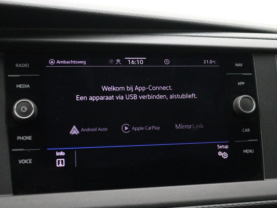 VW-Bedrijfswagens Transporter 2.0 TDI 150 PK DSG L1H1 28 Highline