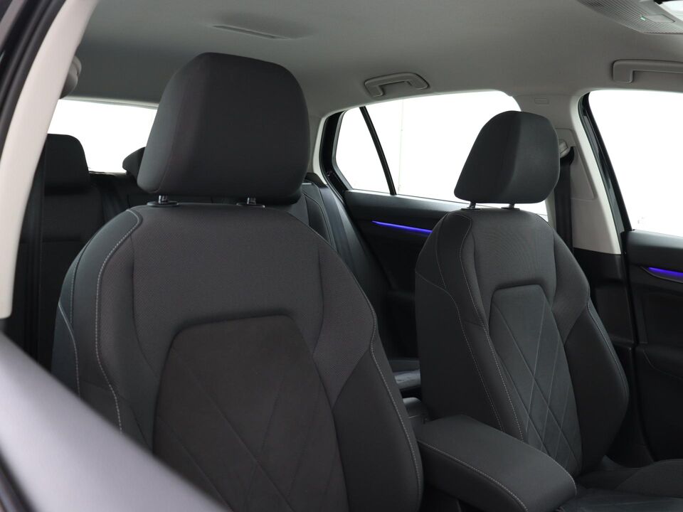 Volkswagen Golf 1.4 eHybrid Style