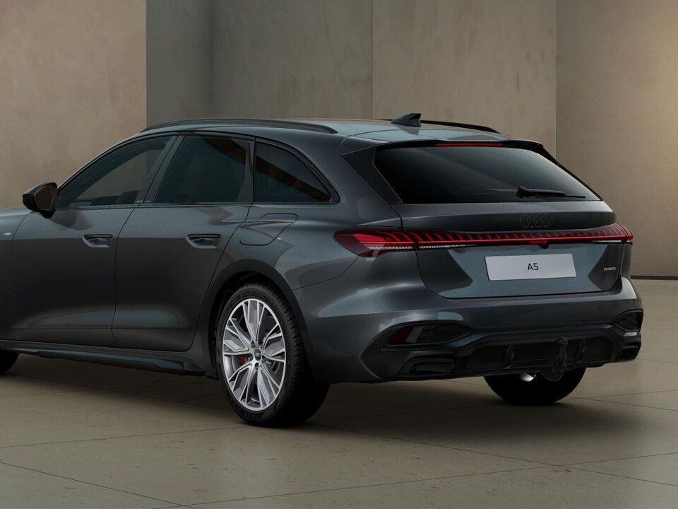 Audi A5 Avant e-hybrid S edition Competition 2.0 TFSI e 270 kW / 367 PK