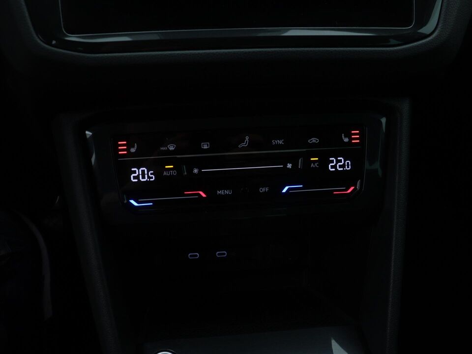 Volkswagen Tiguan 1.4 TSI eHybrid Elegance