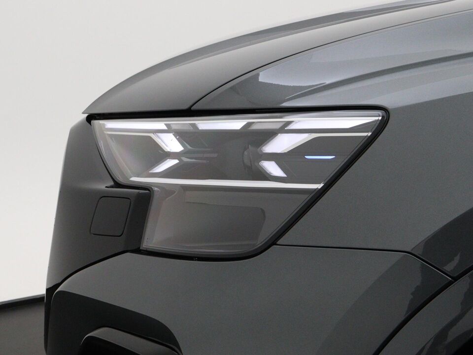Audi Q8 Pro Line S 55 TFSI e 290 kW / 394 PK