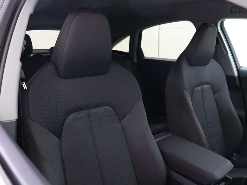 Audi A5 Limousine e-hybrid Advanced edition 2.0 TFSI e 220 kW / 299 PK
