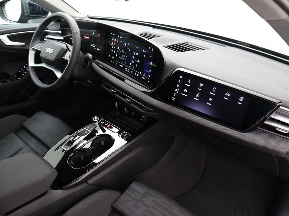 Audi A5 Limousine e-hybrid Advanced edition 2.0 TFSI e 220 kW / 299 PK