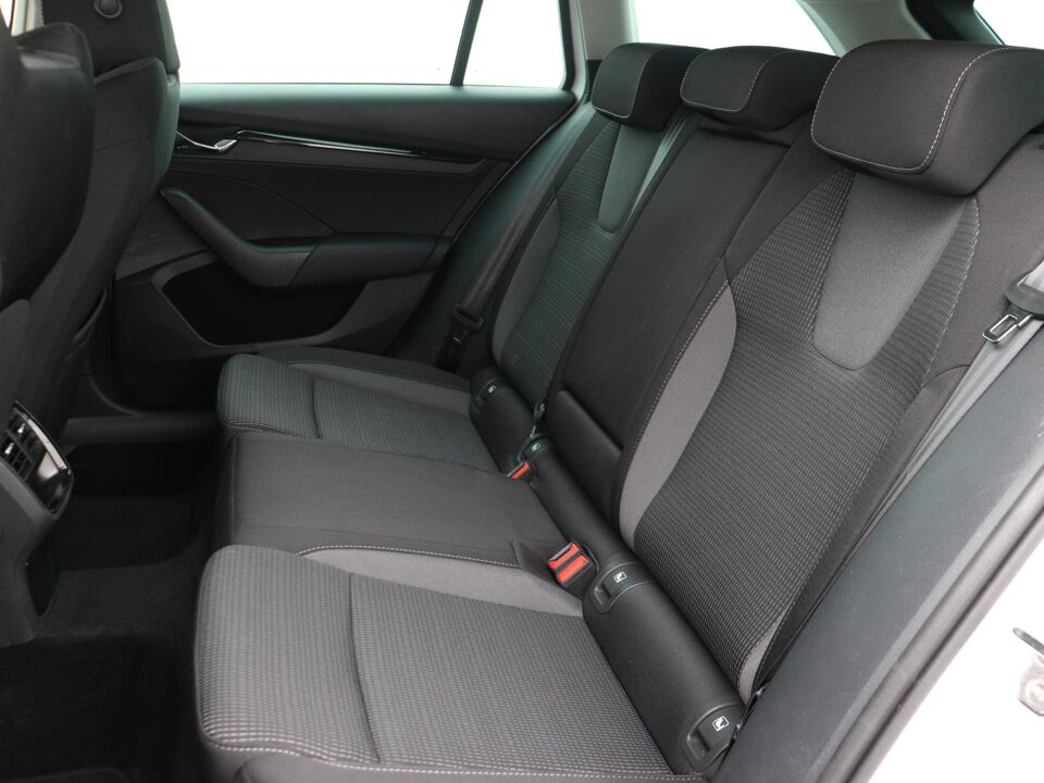 Škoda Octavia Combi 1.0 e-TSI Business Edition Plus
