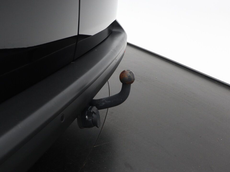 VW-Bedrijfswagens Transporter 2.0 TDI 110 PK L2H1 28 Comfortline