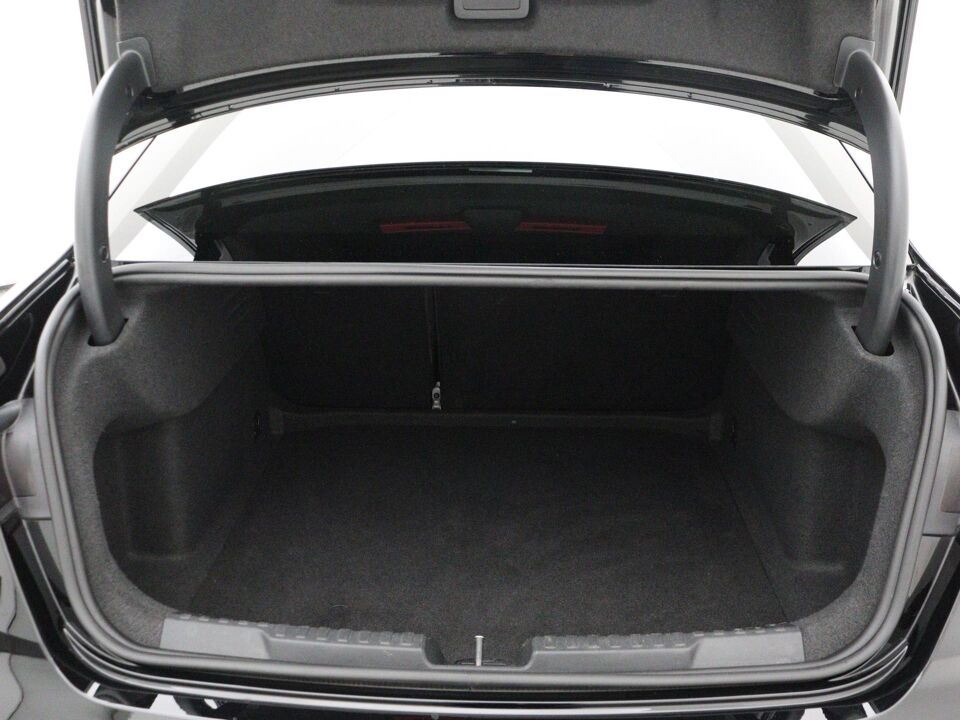 Audi A3 Limousine 30 TFSI Advanced edition