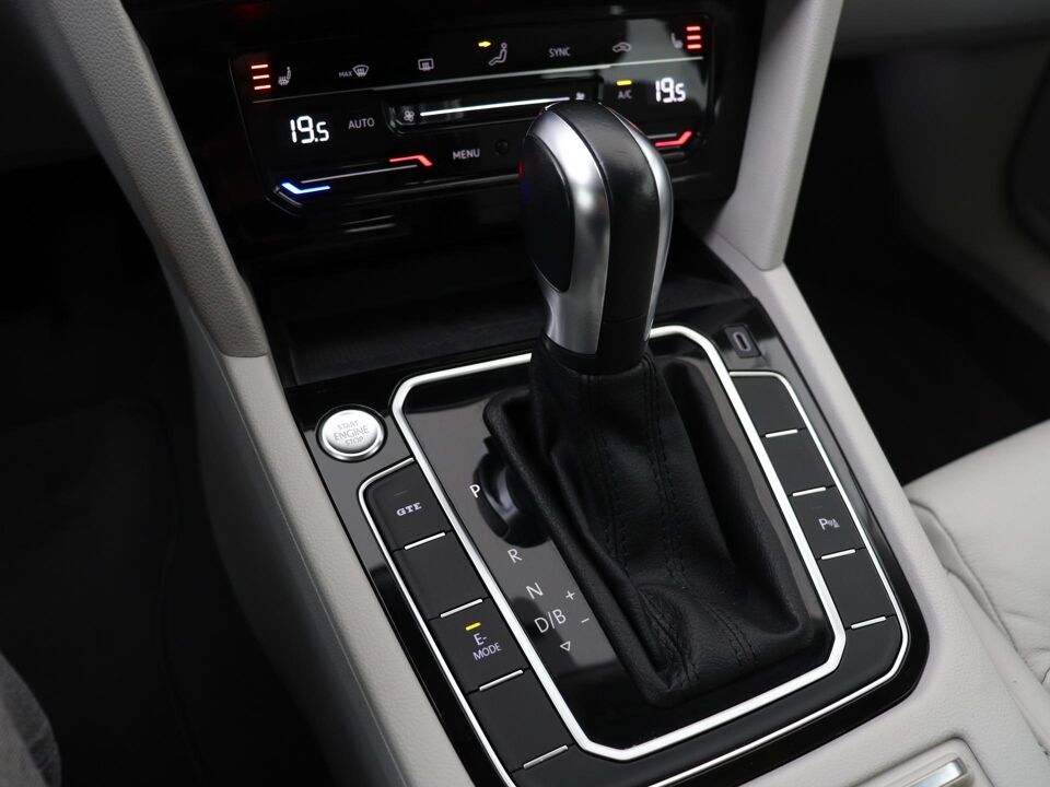 Volkswagen Passat Variant 1.4 TSI PHEV GTE Business