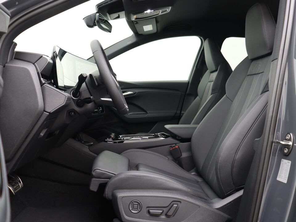 Audi Q6 e-tron S edition e-tron perf 100Kwh 225 kW / 306 PK