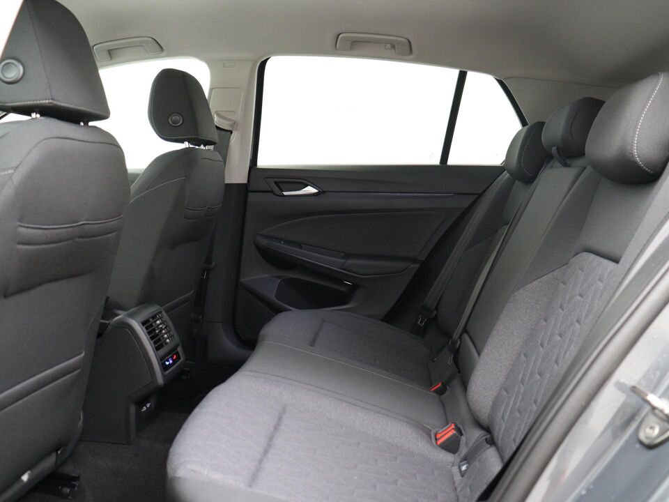 Volkswagen Golf Life Edition 1.5 eHybrid 150 kW / 204 pk