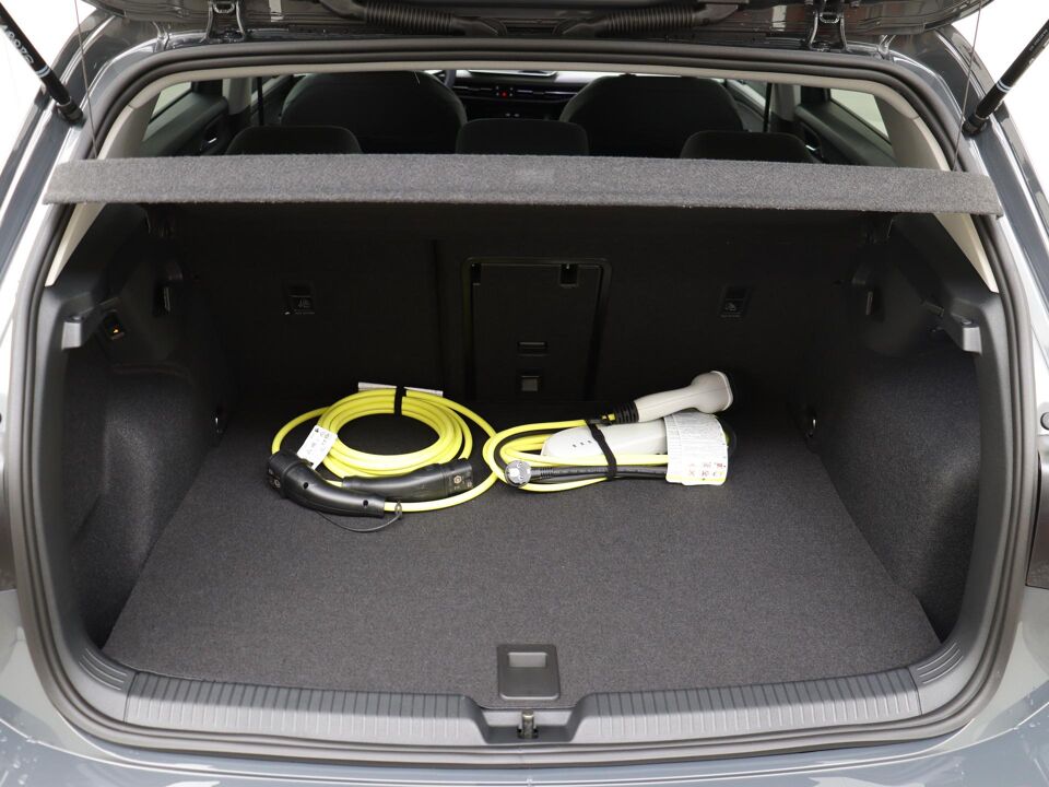 Volkswagen Golf Life Edition 1.5 eHybrid 150 kW / 204 pk