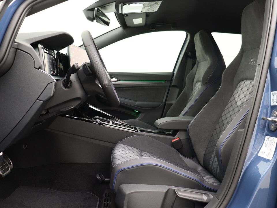 Volkswagen GOLF Variant R-Line-Edition 1.5 eTSI 85 kW / 116 pk