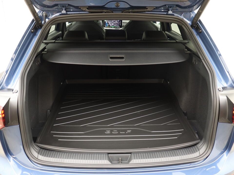Volkswagen GOLF Variant R-Line-Edition 1.5 eTSI 85 kW / 116 pk