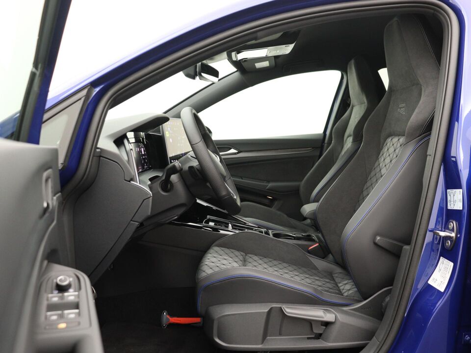 Volkswagen GOLF Variant R-Line-Edition 1.5 eTSI 85 kW / 116 pk