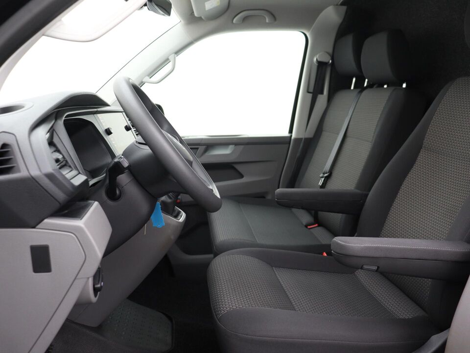 VW-Bedrijfswagens Transporter 2.0 TDI 110 PK L2H1 28 Comfortline