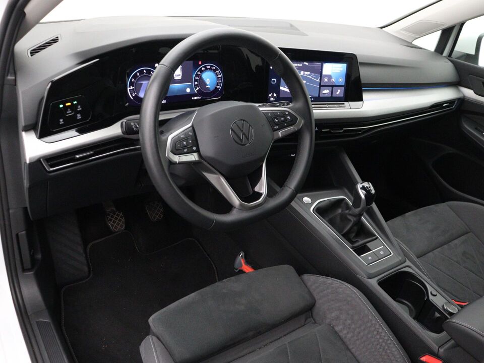 Volkswagen GOLF Variant 1.0 TSI Life Business