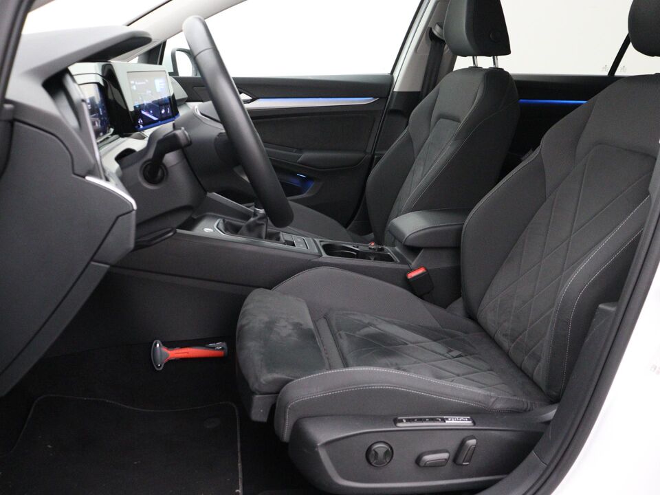 Volkswagen GOLF Variant 1.0 TSI Life Business