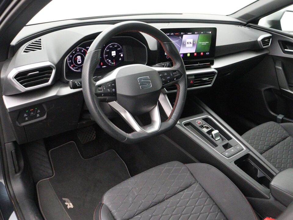 SEAT Leon Sportstourer 1.0 eTSI FR Business Intense