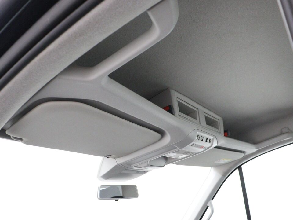 VW-Bedrijfswagens Crafter 35 2.0 TDI 177PK L3 Pick-up Highline