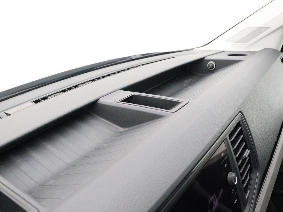 VW-Bedrijfswagens Crafter 35 2.0 TDI 177PK L3 Pick-up Highline