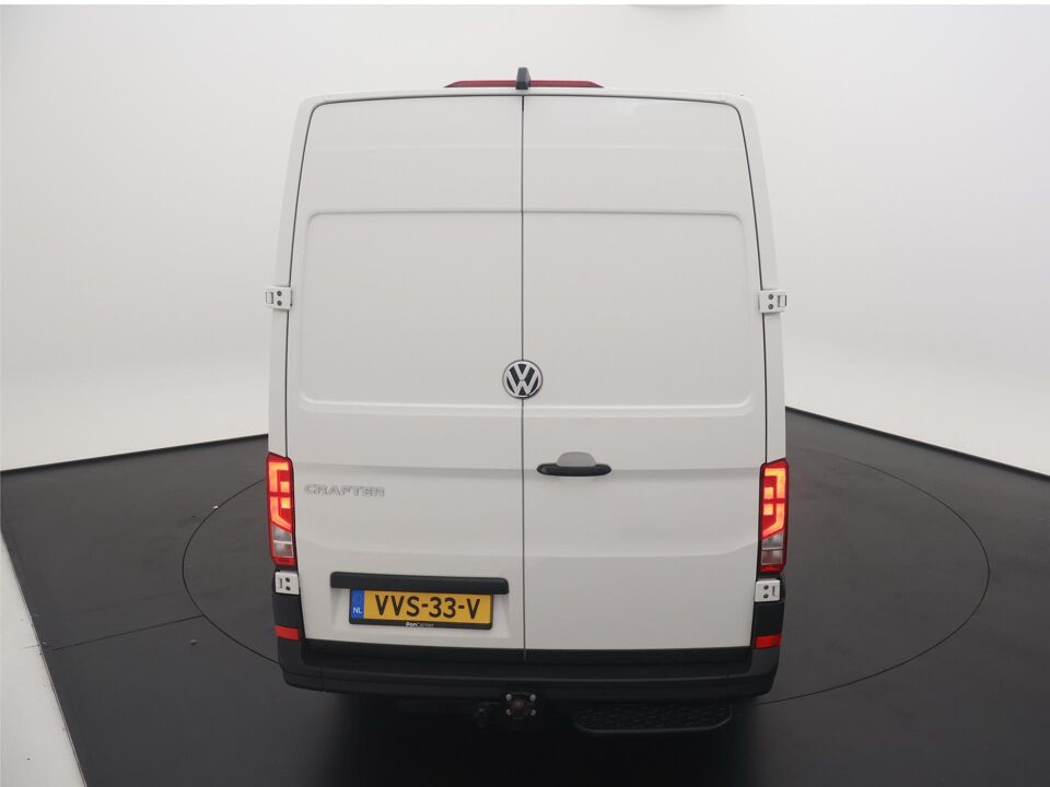 VW-Bedrijfswagens Crafter 35 2.0 TDI 140PK L3H3 Highline