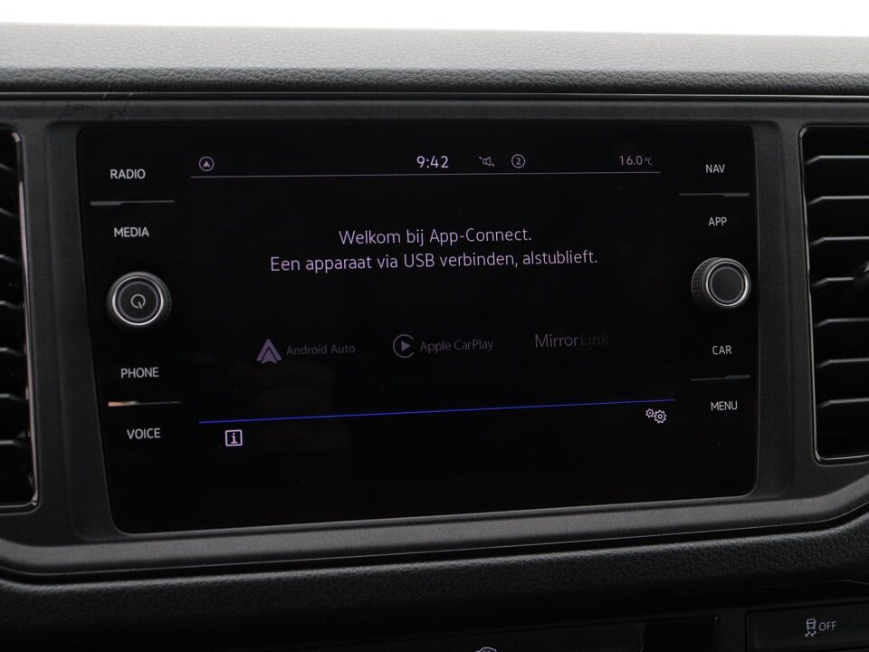 VW-Bedrijfswagens Crafter 35 2.0 TDI 140PK L3H3 Highline