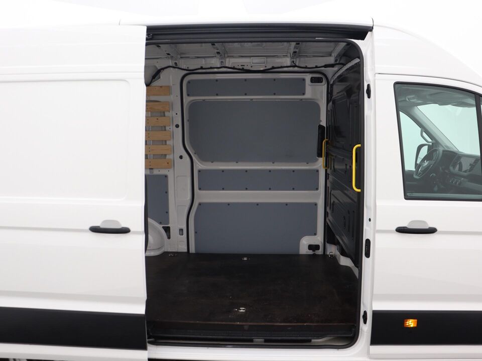 VW-Bedrijfswagens Crafter 35 2.0 TDI 140PK L3H3 Highline
