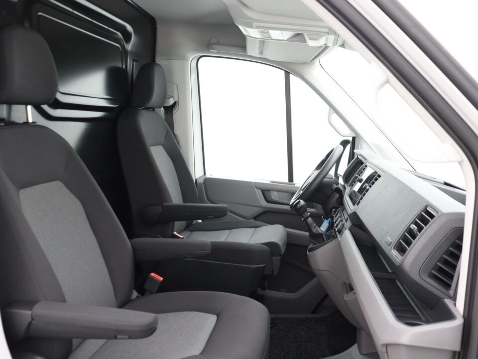 VW-Bedrijfswagens Crafter 35 2.0 TDI 140PK L3H3 Highline