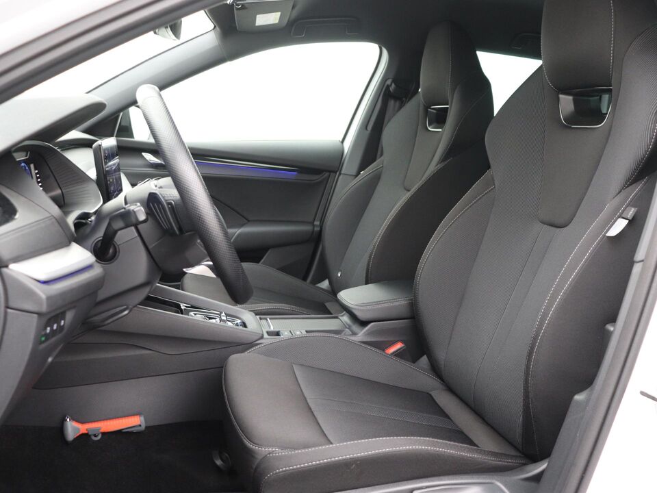 Škoda Octavia Combi 1.0 e-TSI Sport Business