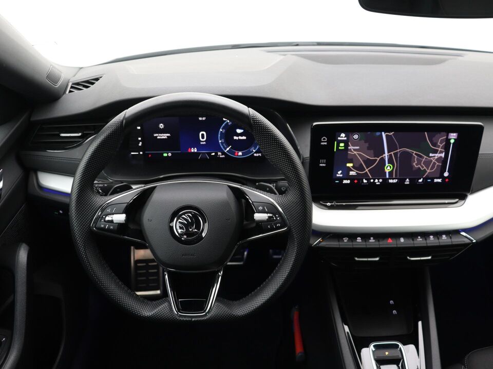 Škoda Octavia Combi 1.0 e-TSI Sport Business
