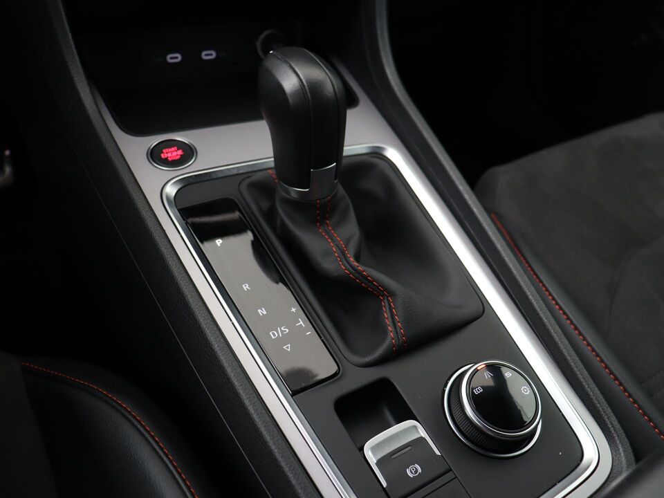 SEAT Ateca 1.5 TSI 150 PK DSG FR Business Intense