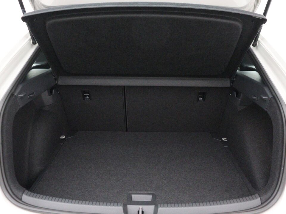 Volkswagen Taigo 1.0 TSI R-Line