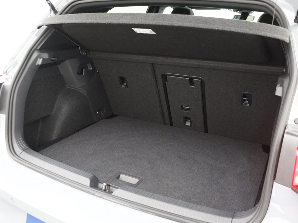 Volkswagen Golf 1.5 eTSI 150 PK DSG R-Line