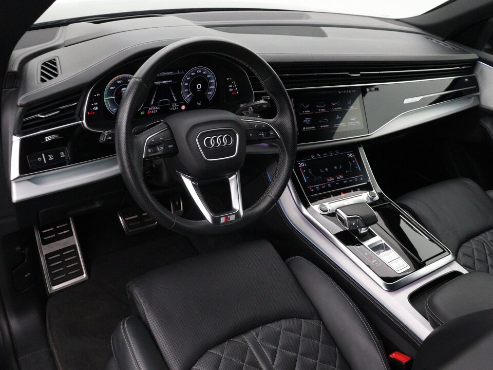 Audi Q8 60 TFSI e quattro Competition