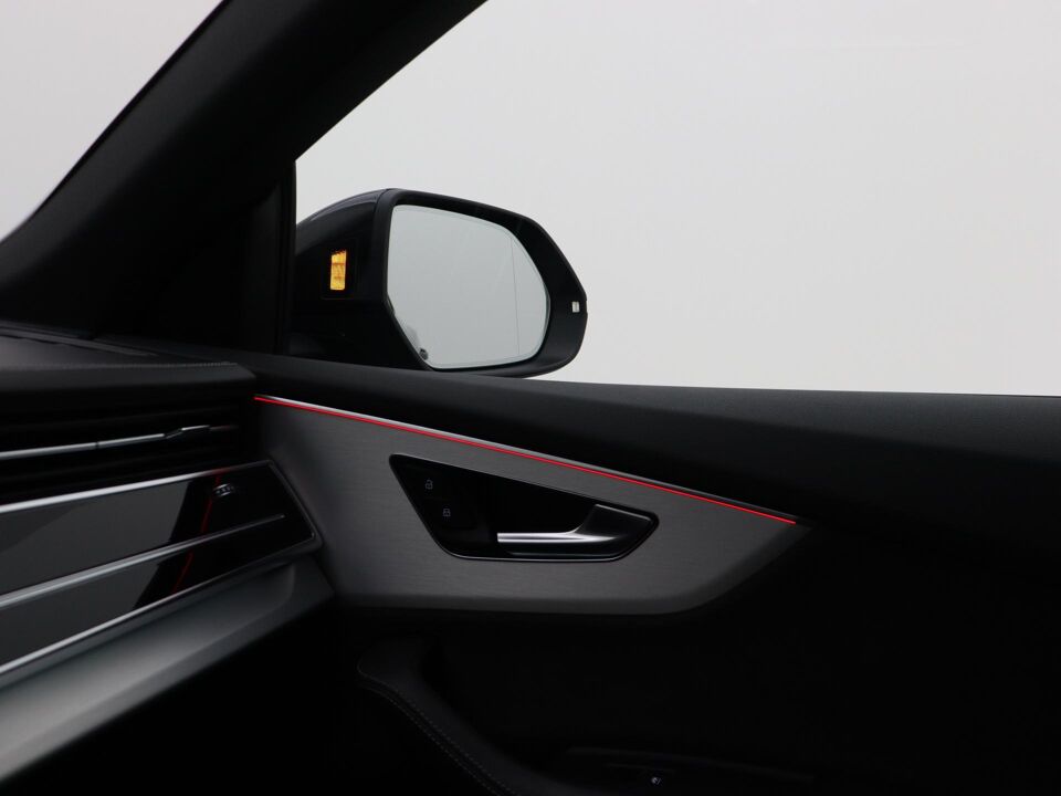 Audi Q8 60 TFSI e quattro Competition