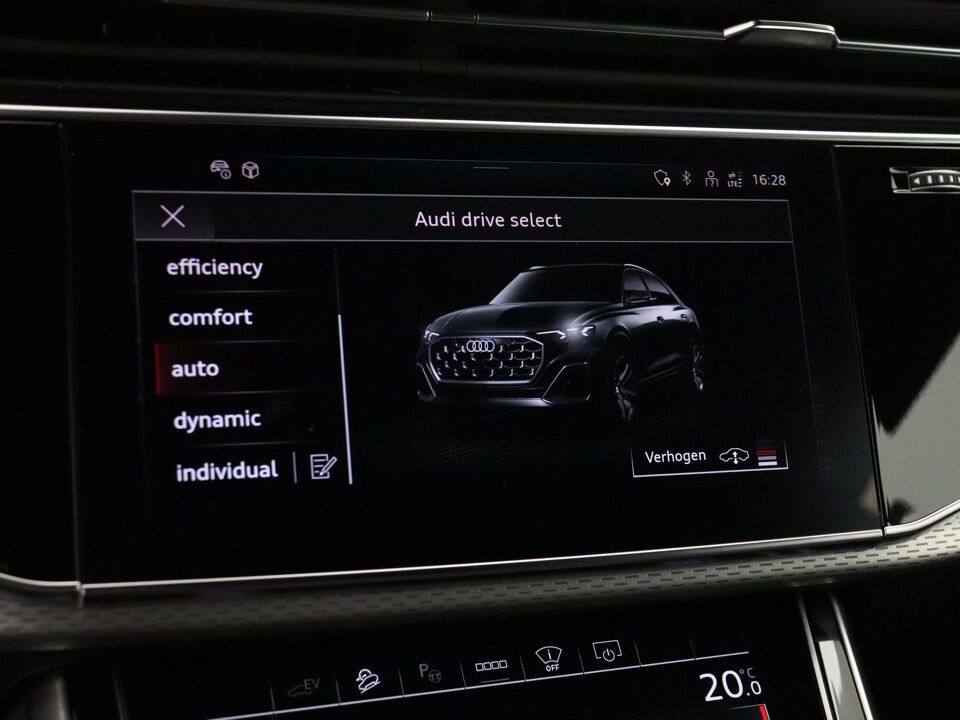 Audi Q8 60 TFSI e Quattro S-Line Competition